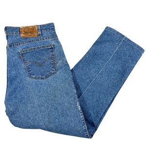 Vintage Levi's 540 Brown Tab Relaxed Fit Distressed Jeans USA Made 1998 35x28